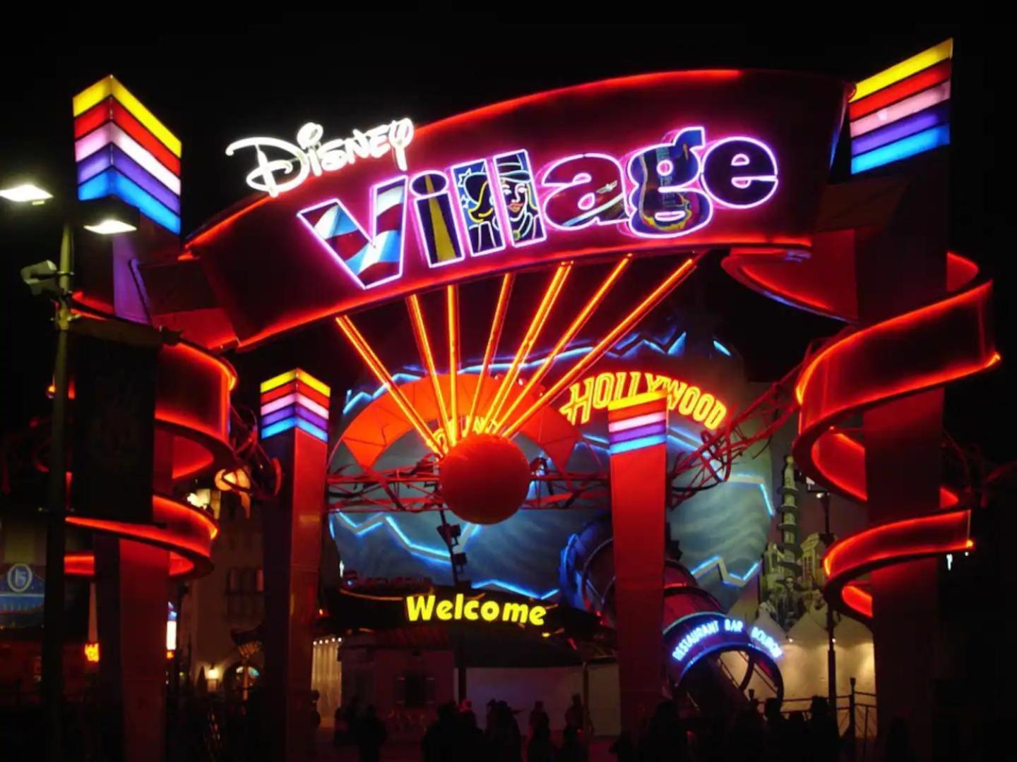 Magic Studio - Disneyland Paris Shopping Village 9 Minutes シェシー エクステリア 写真